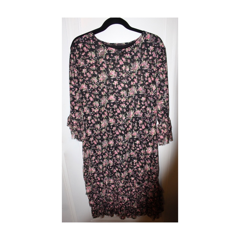 Floral Lace ruffle Dress